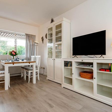 Hues Wuef Im Haus Ornum Apartamento Westerland Exterior foto