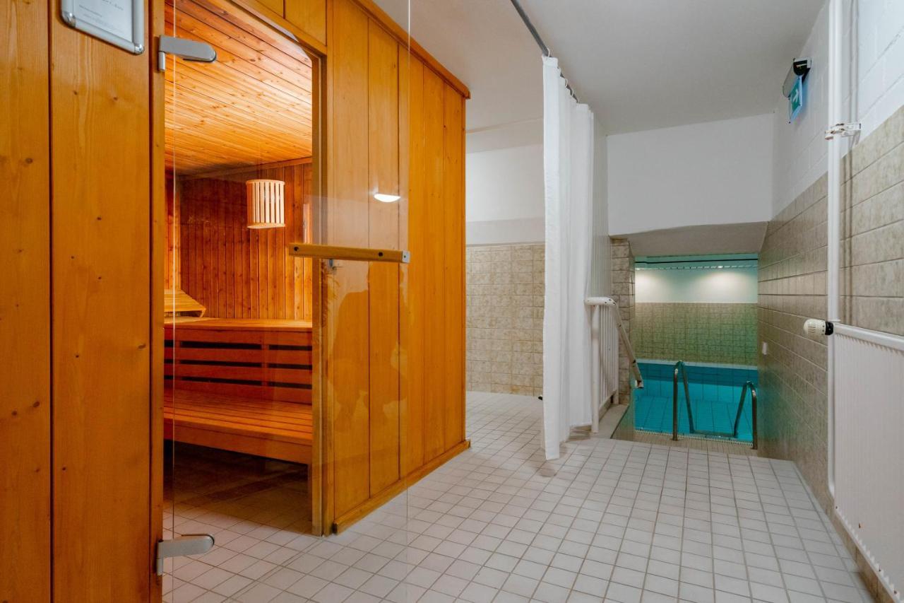 Hues Wuef Im Haus Ornum Apartamento Westerland Exterior foto